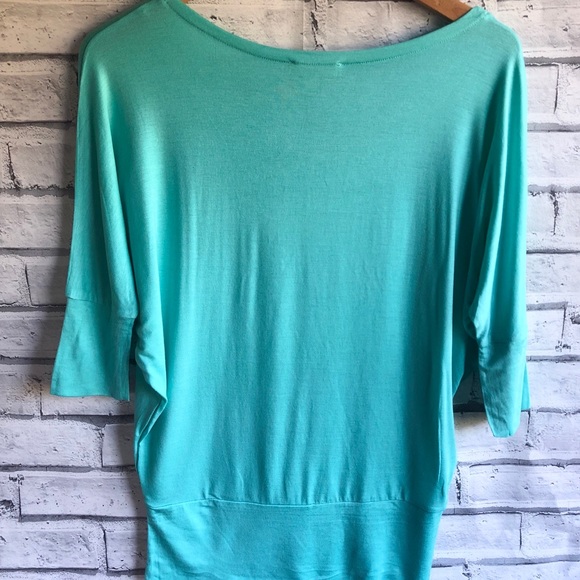 NEW Banded-Bottom Dolman Tee Shirt Top Mint - Picture 2 of 4